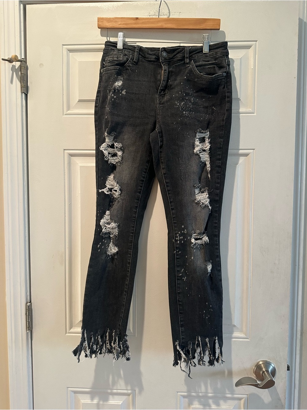 Judy Blue Black Distressed Cropped Jeans with Fringe Hem
